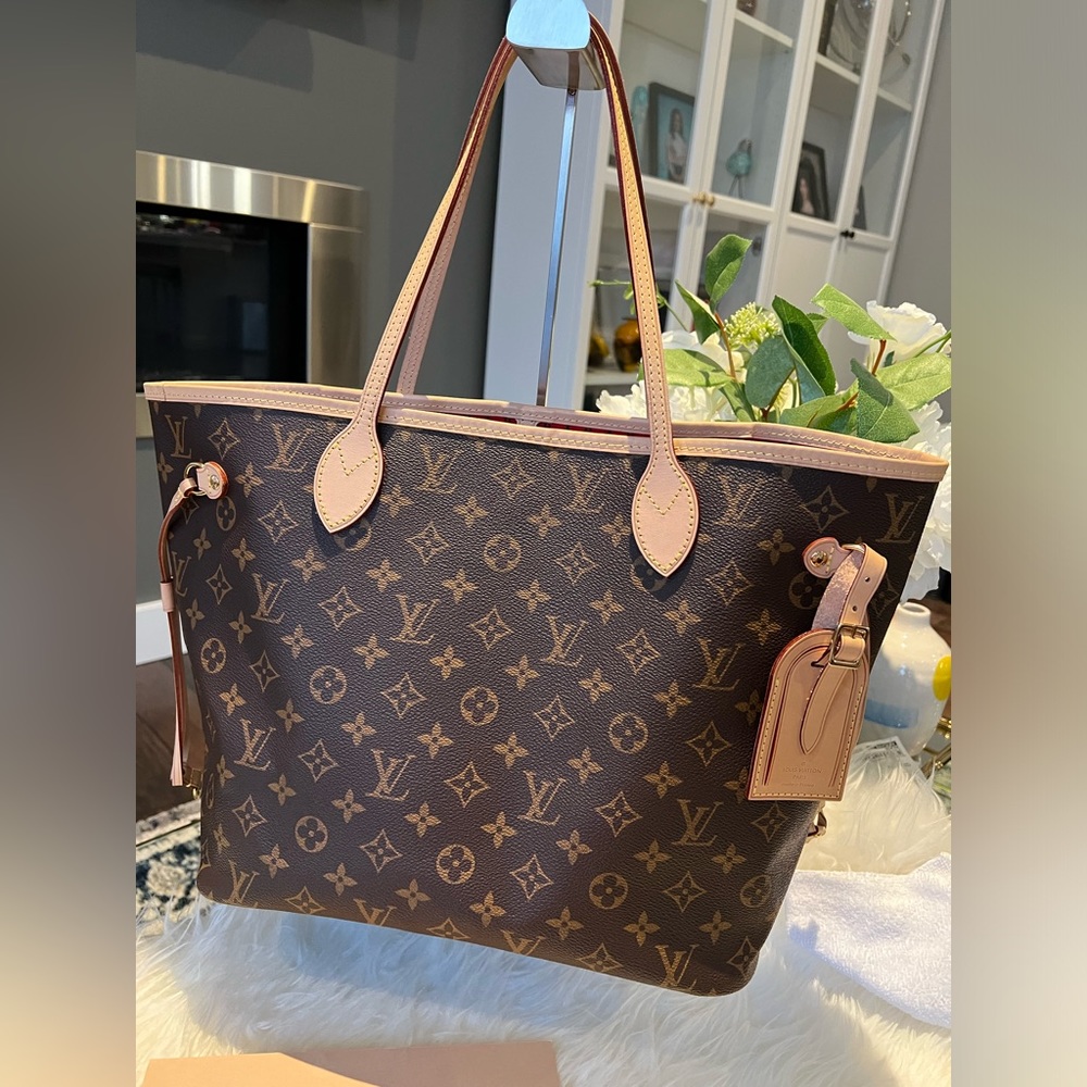 Louis Vuitton Neverfull MM